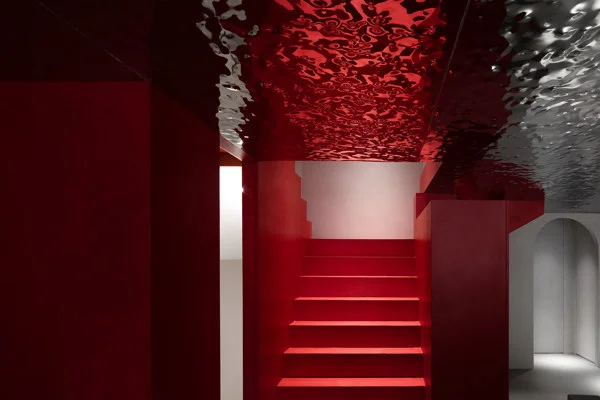 Red microcement staircase China shop